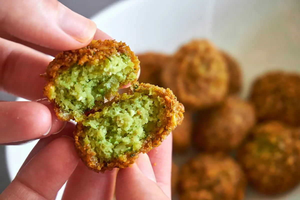 vegansk falafel recept med tahinisås
